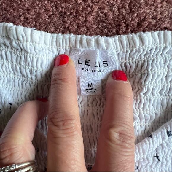 Le Lis High Praise Smocked Star Print Crop Top (White/Navy Star) Size- Medium - Picture 7 of 12